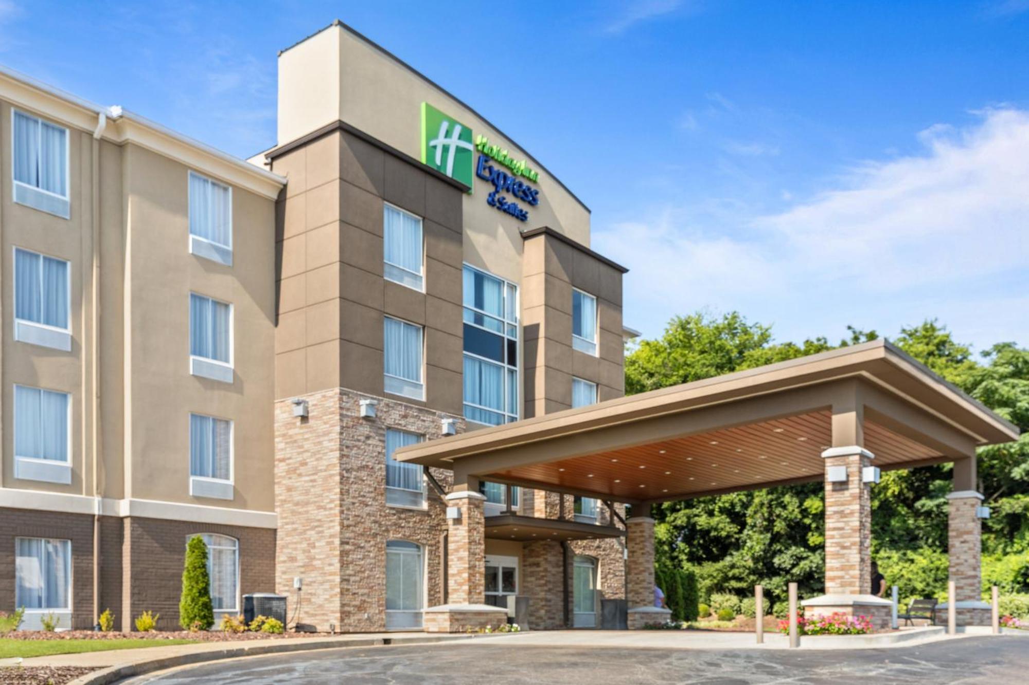 Holiday Inn Express Hotel & Suites Starkville, An Ihg Hotel Exterior photo
